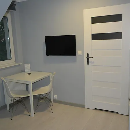 Séjour chez l'habitant Sizen - Goscinne Z Osobnym Wejsciem Taras Wi-fi Rewal