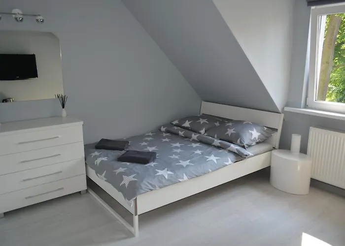 Sizen - Goscinne Z Osobnym Wejsciem Taras Wi-fi 民宿